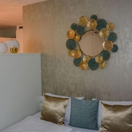 Moderne Ferienwohnung ميرانو المظهر الخارجي الصورة