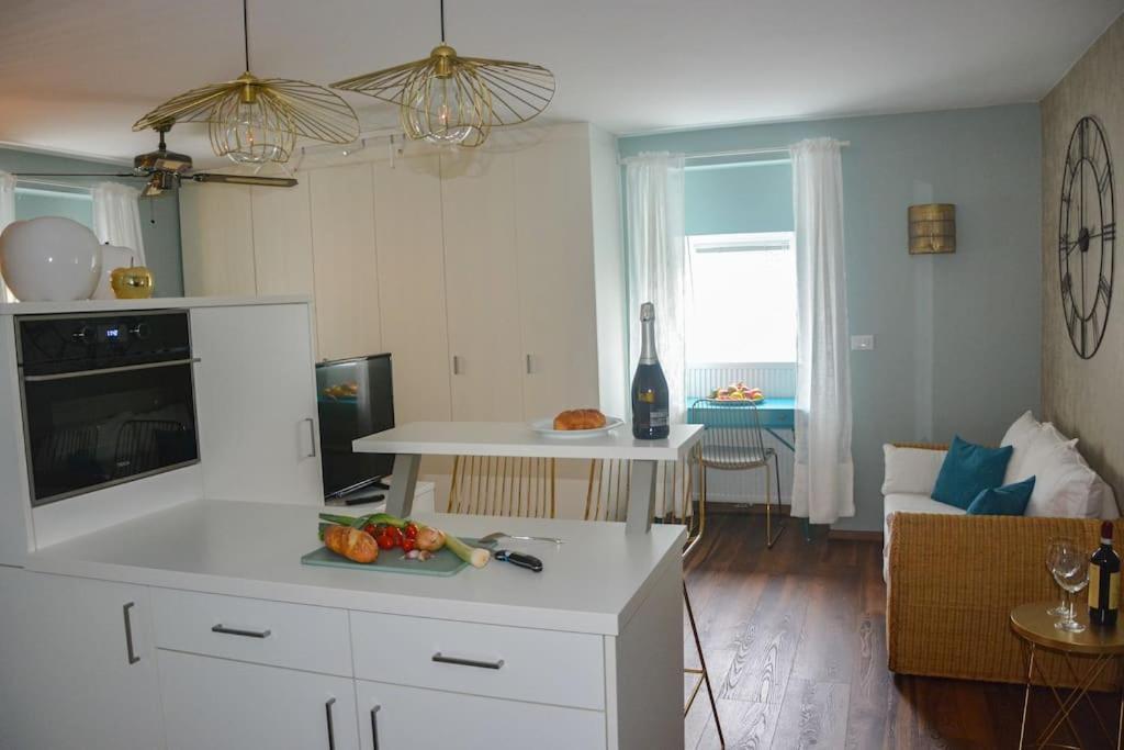Moderne Ferienwohnung ميرانو المظهر الخارجي الصورة