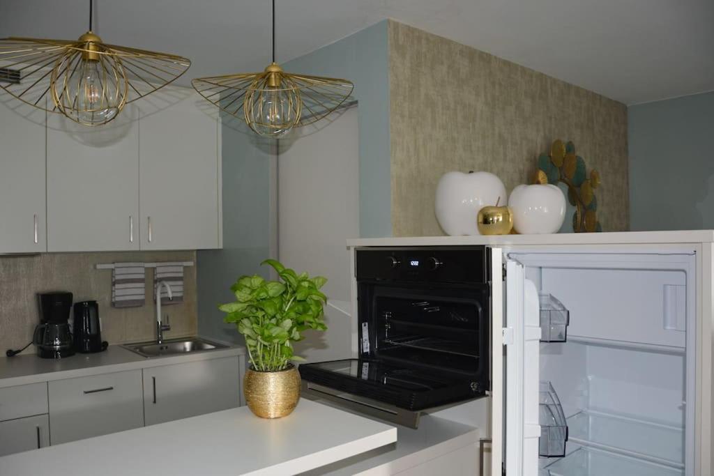 Moderne Ferienwohnung ميرانو المظهر الخارجي الصورة
